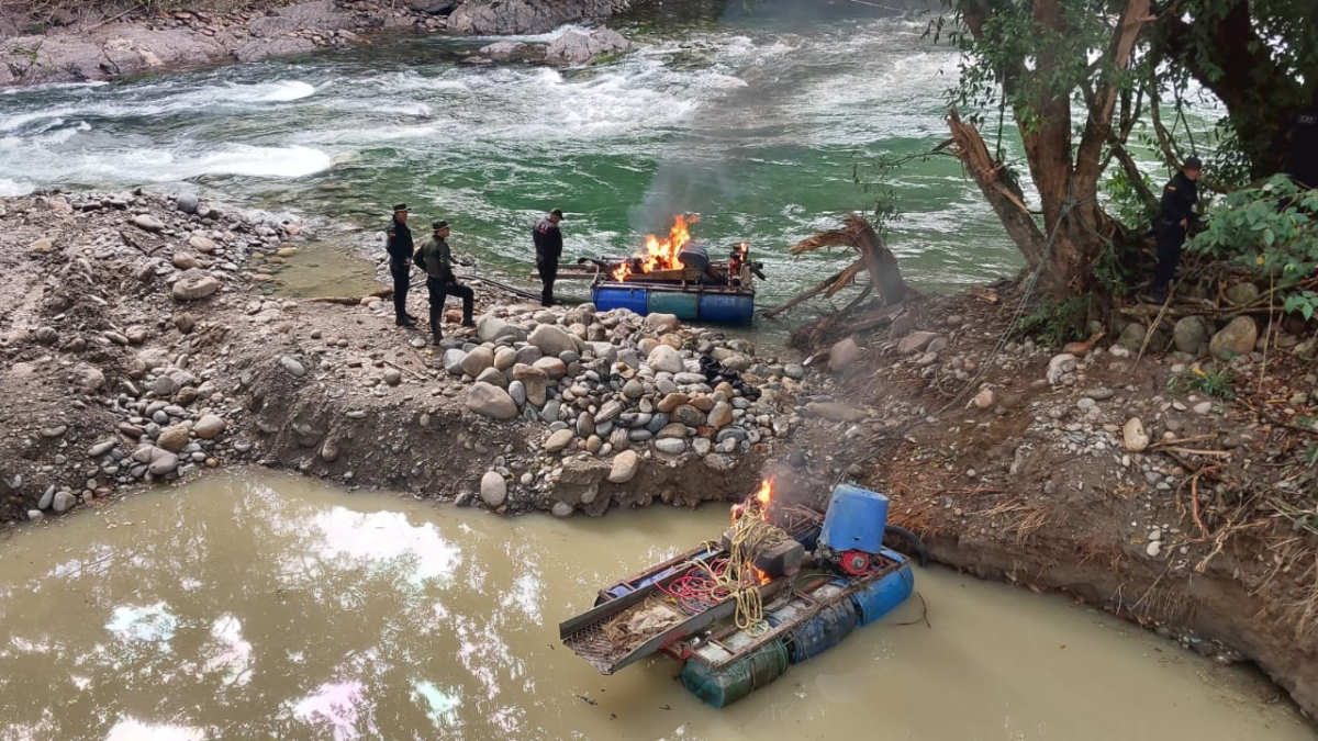 Durante el operativo no se registraron capturas, pero lograron intervenir 18 puntos para la extracción ilícita de minerales.