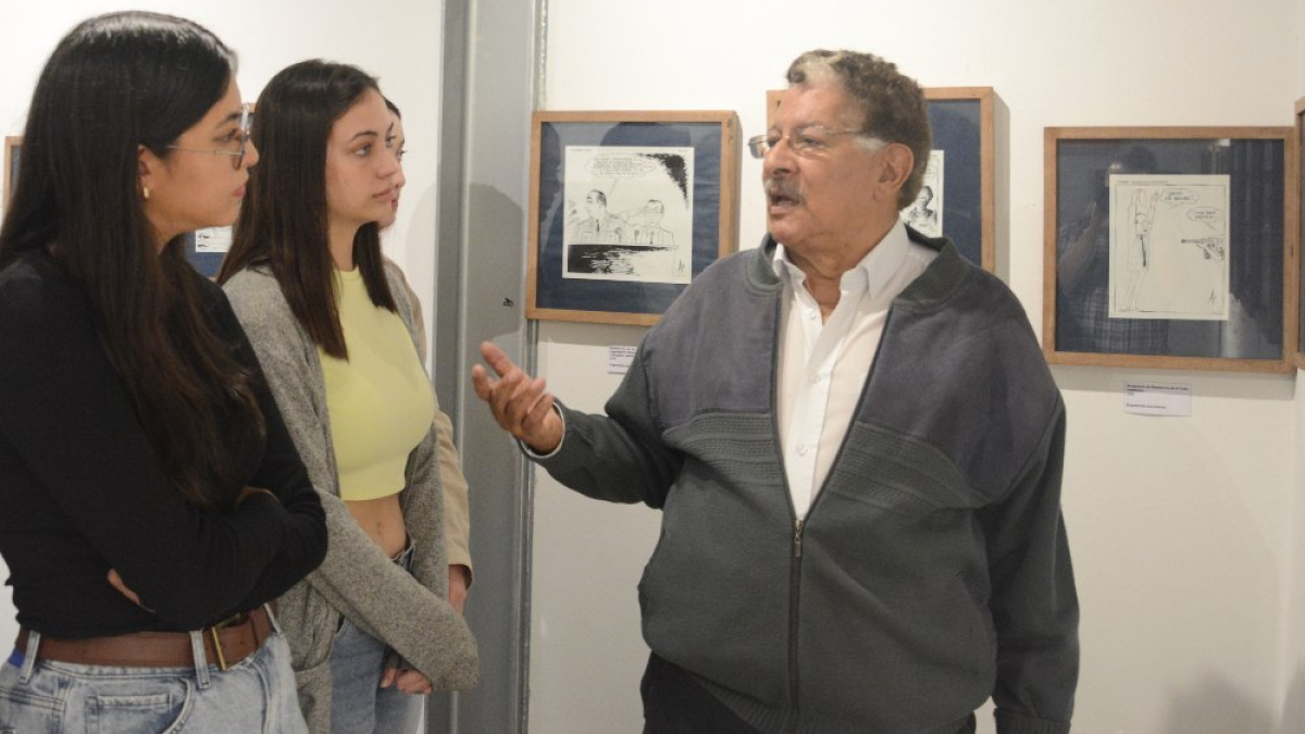 Ari compartió ayer con los estudiantes de Periodismo de Opinión de la Escuela de Comunicación de la Universidad de Manizales.