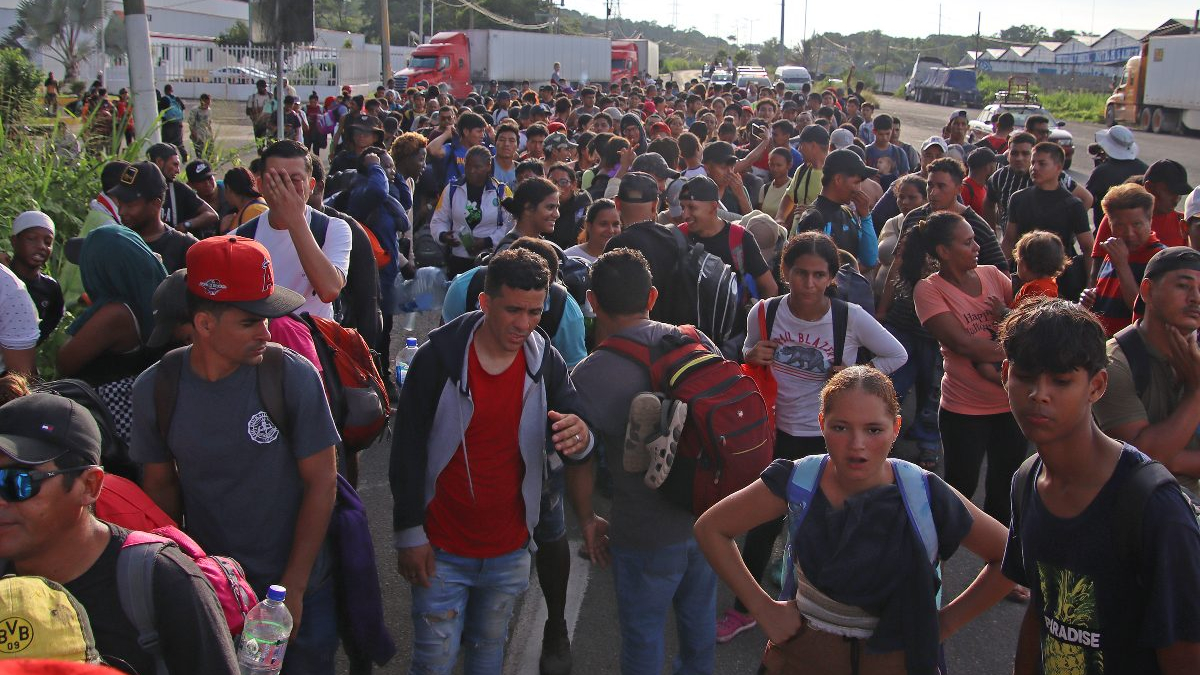 Migrantes salieron en caravana este sábado, 5 de octubre, de la ciudad de Tapachula, en el estado de Chiapas (México). 