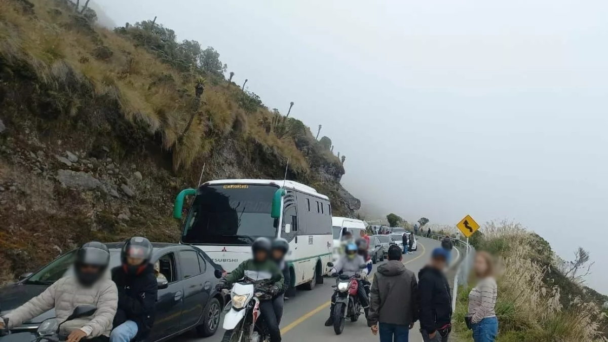 Colapso de vehículos en la vía Manizales - Murillo este fin de semana.