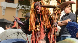 Facetas de calle: teatralidades