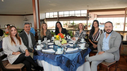 Desayuno en el Club Manizales 