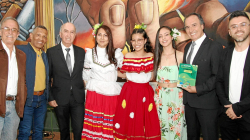 Homenaje a los Hermanos Uribe