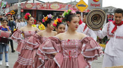Orgullosos desfilaron por sus 170 años en Villamaría