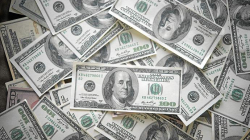 El dólar roza los 5.000 pesos en Colombia
