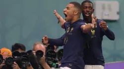Francia comienza con victoria su reconquista del Mundial 