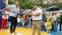 Entregan mejoramiento de las canchas de La Isla y Guamal en Manizales