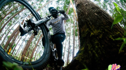 El Down Hill de las Flores en Manizales entregó los primeros campeones