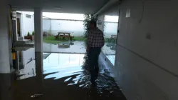 Inundaciones, corte de agua y tubería dañada se vivió ayer en sectores de Manizales