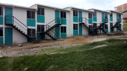 El proyecto Mil Viviendas de la Gobernación de Caldas no está ni en obra negra 