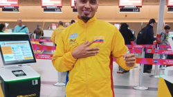 Huberney compite en el Panamericano de Billar de Buenos Aires (Argentina)