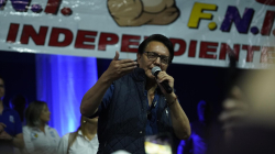 Declaran tres días de luto nacional en Ecuador por el asesinato de candidato presidencial