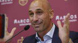 Luis Rubiales se niega a pedirle perdón a la futbolista Jenni Hermoso