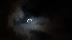 Manizales presenció el eclipse anular de Sol, a pesar del cielo nublado