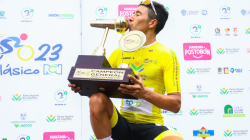 Aldemar Reyes se corona bicampeón del Clásico RCN