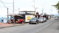 Nuevo debate por ampliaciones irregulares de foodtrucks en el mirador de Chipre