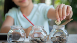 Aprender jugando, objetivo de la Semana Mundial del Ahorro con jóvenes de Manizales