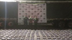 Transportaban 237 kilos de cocaína en las llantas de un tractocamión