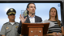 Intentan controlar oferta y demanda de servicios sexuales en Medellín