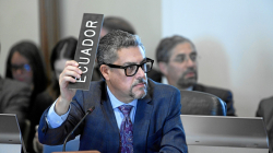 Ecuador rechaza condena de la OEA y se abre a reconstruir la confianza con México