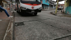 Habitantes de La Asunción en Manizales piden que les arreglen la calle 51B 