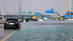 Emiratos sufre sus peores lluvias en 75 años y en su vecino Omán mueren 19 personas