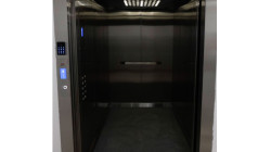 La Clínica Ospedale de Manizales ya tiene funcionando su ascensor camillero