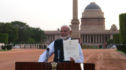 Narendra Modi se posesiona como primer ministro de la India por tercer período seguido