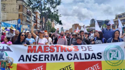 Protesta de maestros: viaje de Caldas a Bogotá y sin discusión aún en el Senado