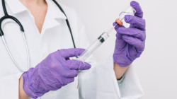 Una vacuna en fase de ensayo reduce la gravedad de la mpox en primates