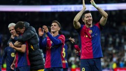 La Liga: el Barcelona de Flick se exhibe en el Bernabéu y golea al Real Madrid 0-4
