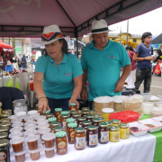Hicieron empresa en Villamaría con frutas y patas de res  