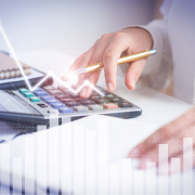 Fedesarrollo sugiere que el salario mínimo para el 2023 debe aumentar en un 13,5%