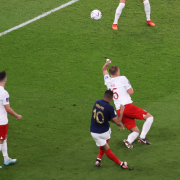 Inglaterra y Francia, duelo de campeones en cuartos