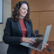"No le fabricamos las cifras a nadie, pertenecen al público": directora del DANE