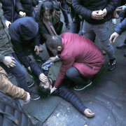 Tres muertos en un tiroteo en un centro kurdo en París