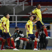 Un doblete de Cortés revive a Colombia y hunde a Perú en el Sudamericano Sub-20
