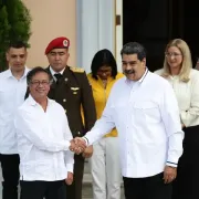Nicolás Maduro recibe a Gustavo Petro en su segunda visita a Caracas