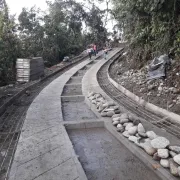 Hay cierre en la vía Pensilvania-Samaná por construcción de placas huella