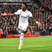 Real Madrid asesta un golpe de autoridad al golear al Liverpool en Anfield
