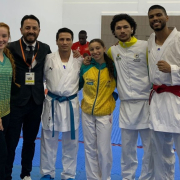 El karate caldense volvió con 10 medallas y cupos internacionales