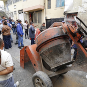 Pararon la obra del bulevar, pero llegó maquinaria a la calle 19 de Manizales
