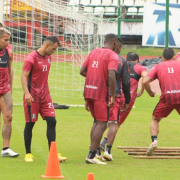 Clásico 215: el Once Caldas llega necesitado ante el rival que le estrena título