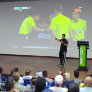 El manizaleño Juan Sebastián Restrepo, el catedrático del arbitraje