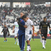 "Quedan 10 fechas", dice Pedro Sarmiento, el técnico del Once Caldas