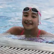Stefanía Gómez volvió a batir el récord nacional de los 100 metros pecho en España