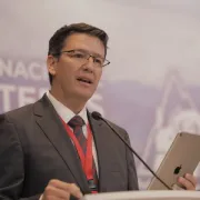 La elección del gerente de la Federacafé que puso a trinar al presidente Petro
