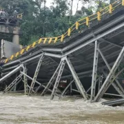 Caída del puente El Alambrado también genera un colapso económico 