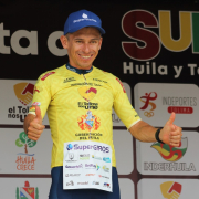 El caldense Dídier Chaparro mantuvo este sábado el liderato de la Vuelta al Sur