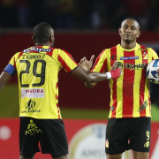 Deportivo Pereira debuta en la Copa Libertadores con un empate ante Colo Colo